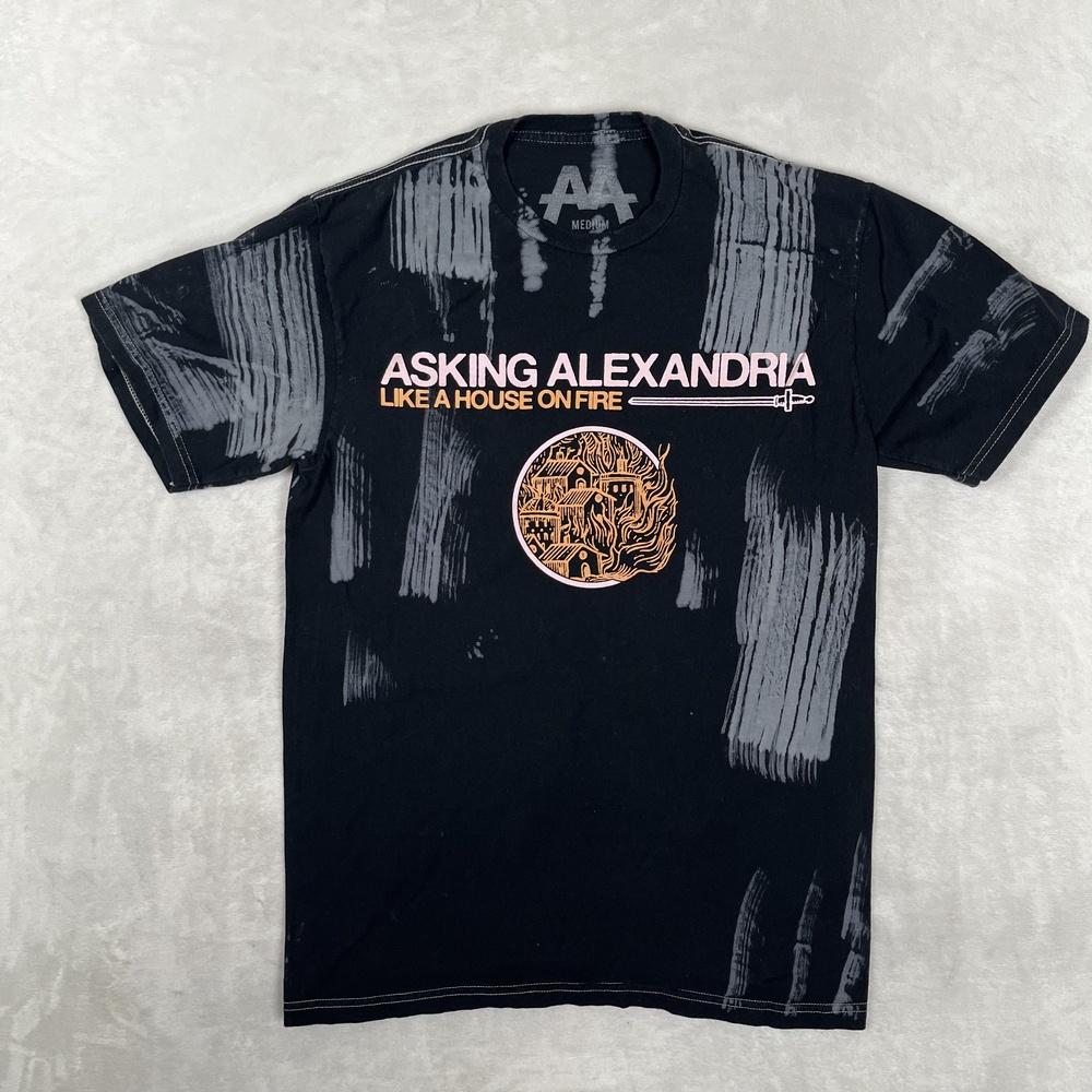 Asking Alexandria T-Shirt Size Medium Black Like A House On Fire Album Tee